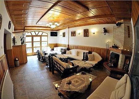 Trojka Hotel Es Panzio Solnok Dış mekan fotoğraf